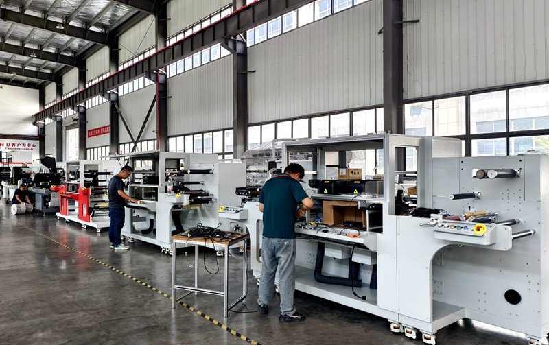 laser die cutting machines in production